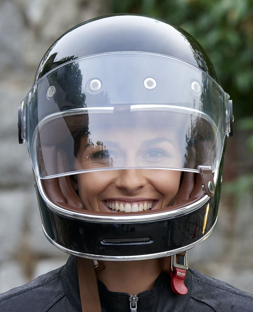 HSBC, femme, casque moto, thierry cron